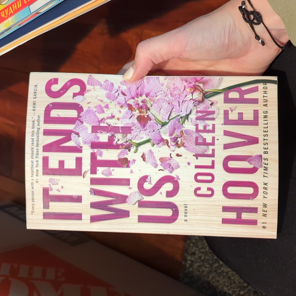It ends with us book